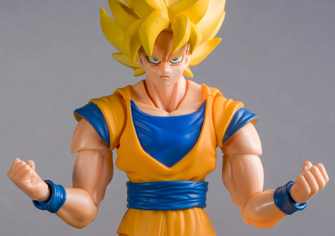 Super Saiyan Son Goku - S.H. Figuarts - 2010 - 04