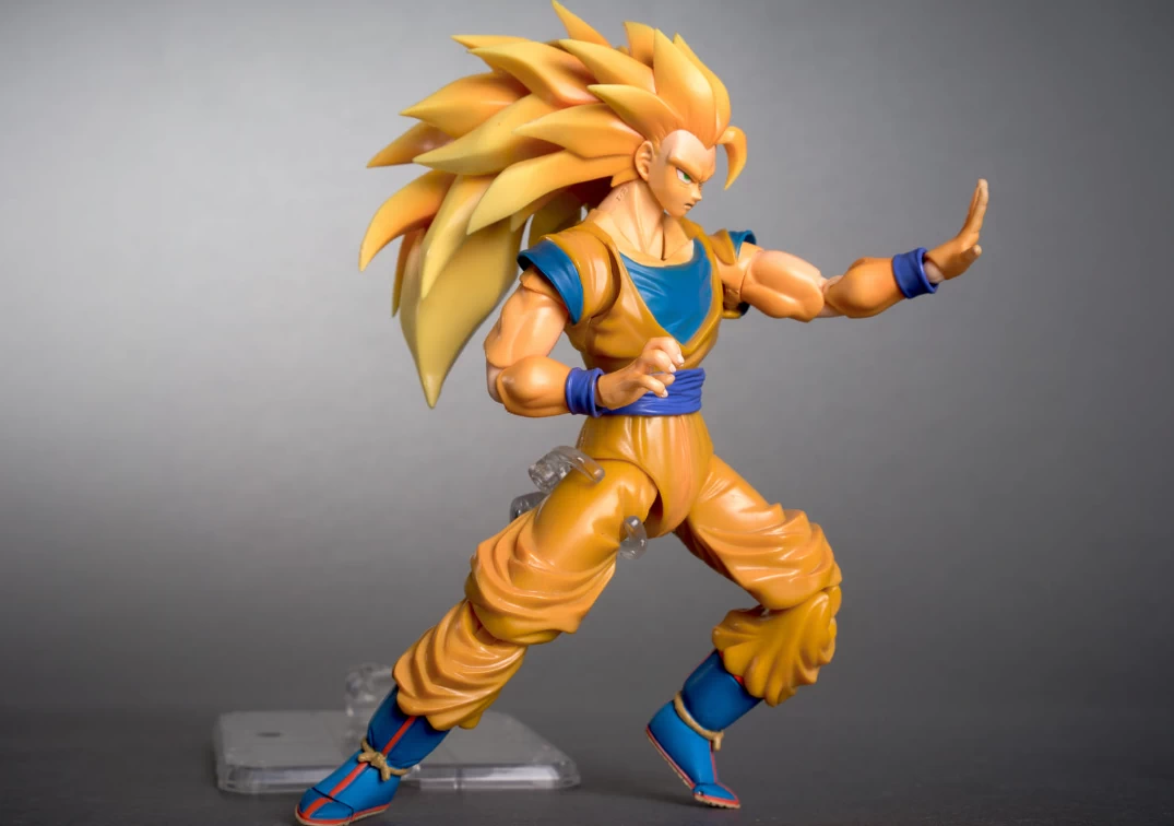 Super Saiyan 3 Son Goku - S.H. Figuarts - 2012 - 02
