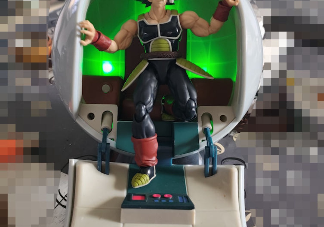 SHF de Bardok Saliendo del Pod