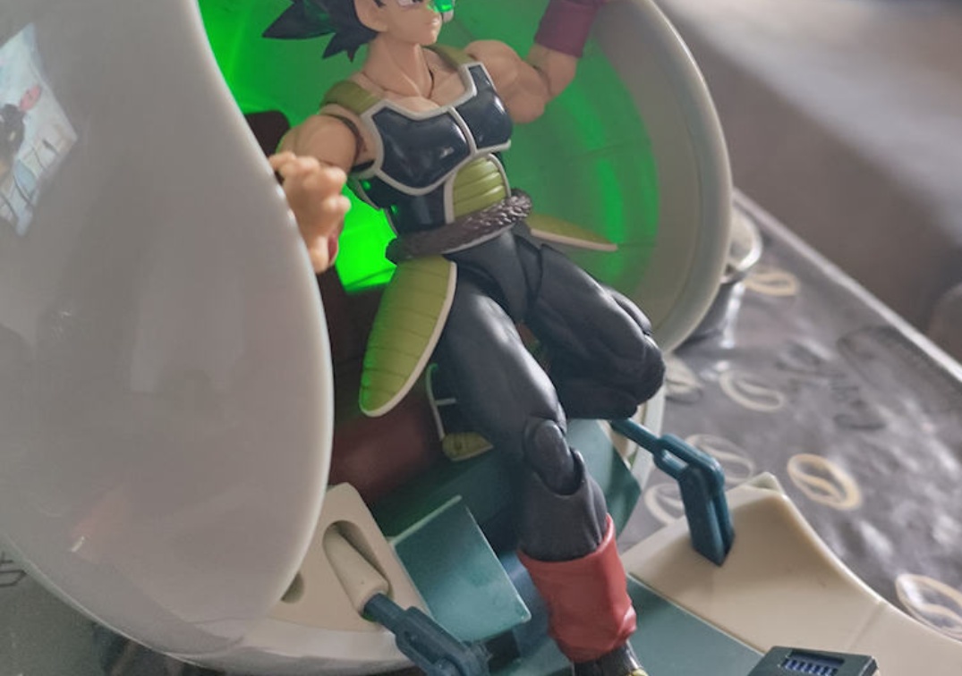 SHF de Bardok Saliendo del Pod