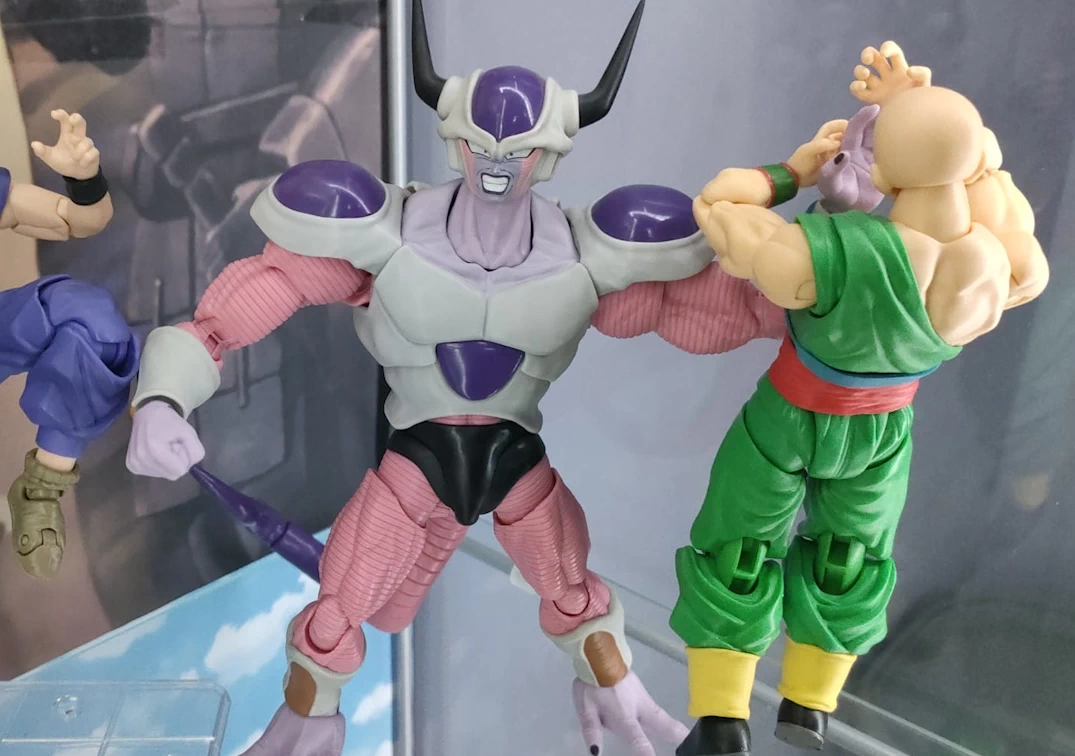 SHF's de Tenshihan & Chaoz junto a los Guerreros Z vs Frieza Second Form
