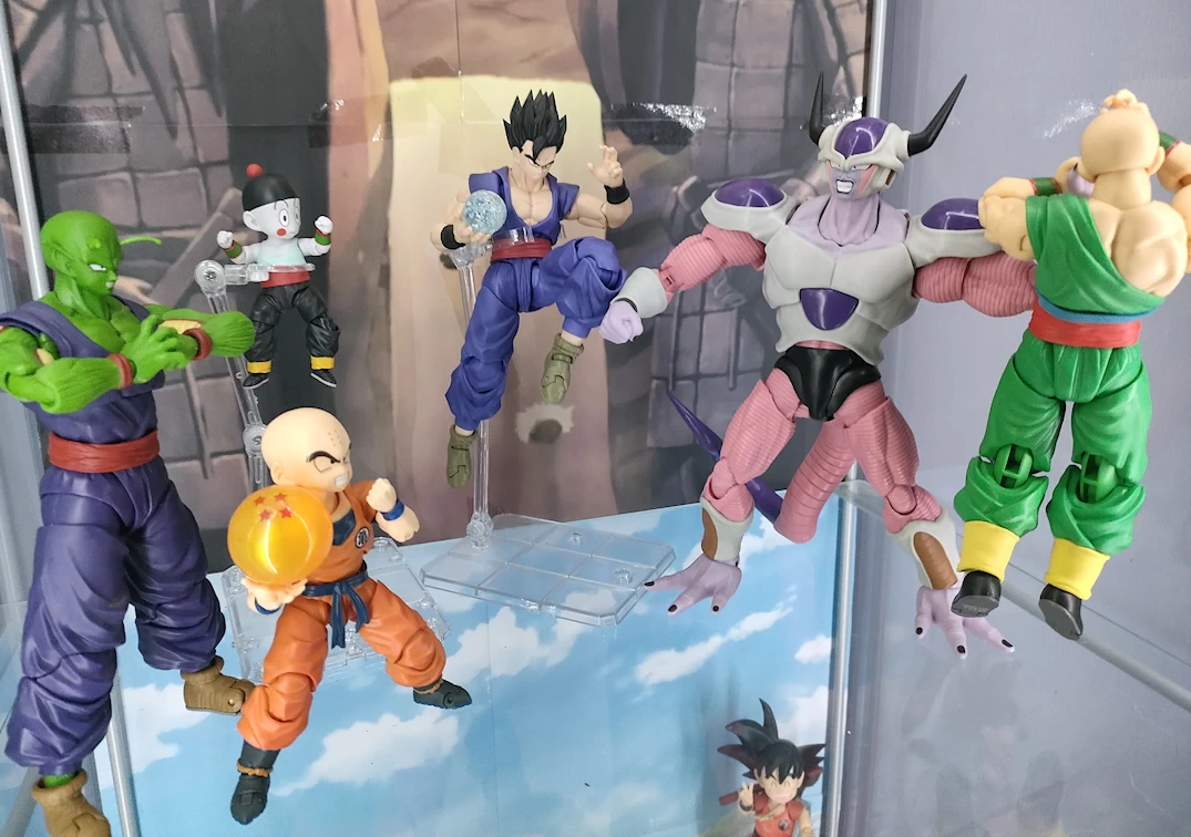 SHF's de Tenshihan & Chaoz junto a los Guerreros Z vs Frieza Second Form