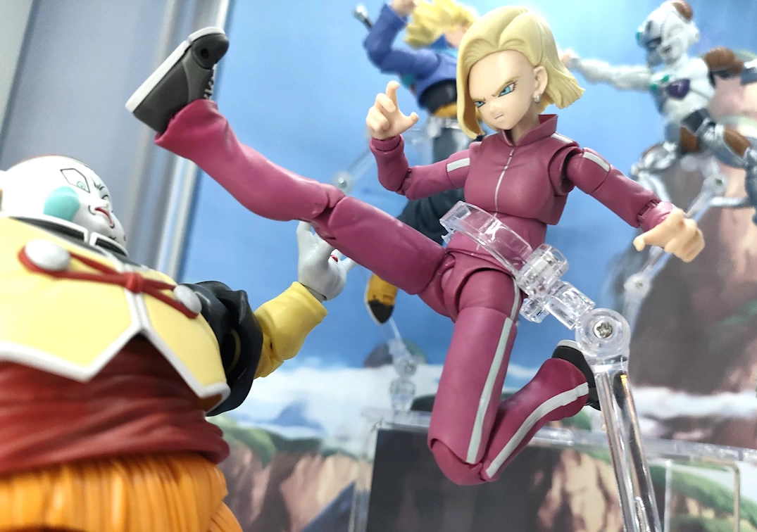 Android 18 vs Android 19 - SH Figuarts