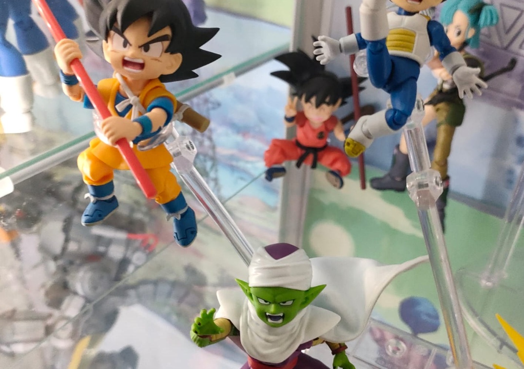 Foto posando de los SHF de Goku, Piccolo y Vegeta 'Mini'