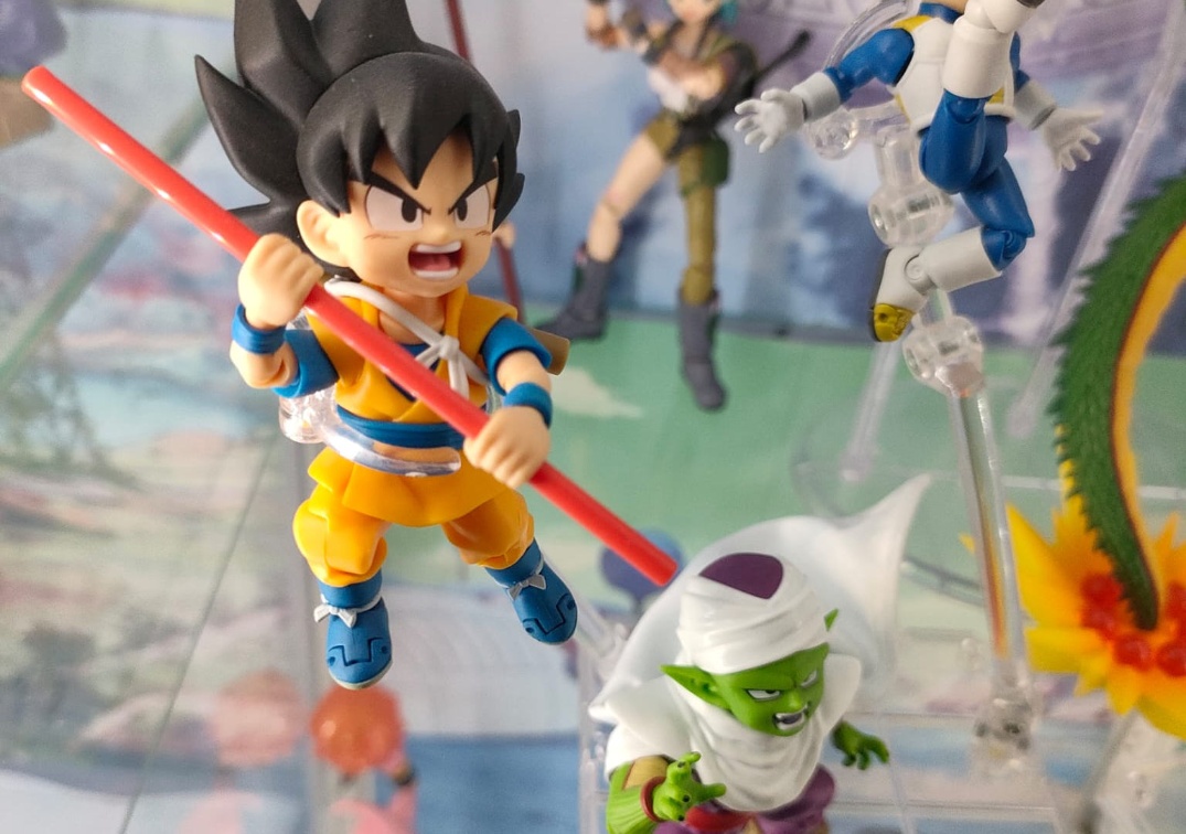 Foto posando de los SHF de Goku, Piccolo y Vegeta 'Mini'