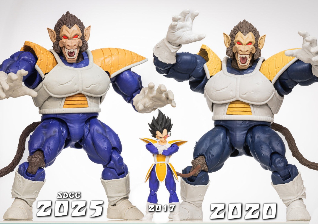 Comparando los SHF de Great Ape Vegeta de la SDCC 2025 y el Original del 2020, junto a Vegeta Scouter del 2017