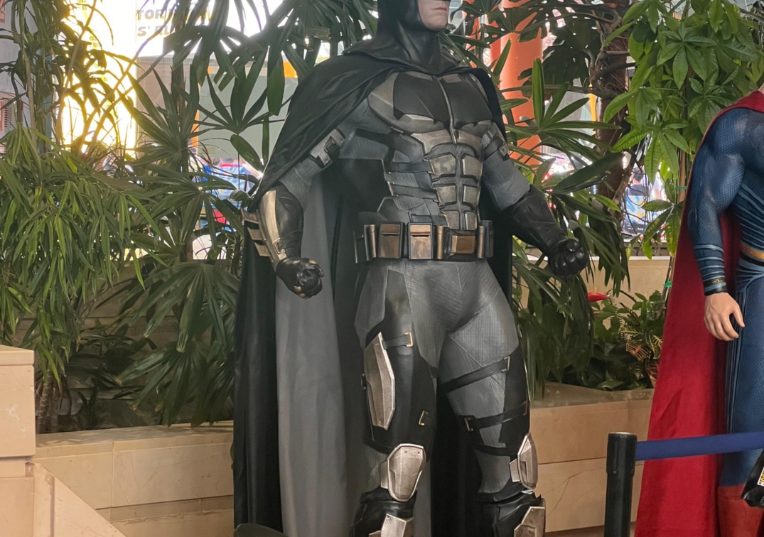 Foto de Estatua de Batman | SDCC Málaga 2025