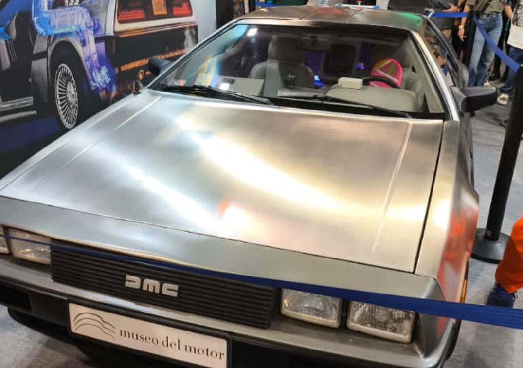 Foto de Coche de regreso al futuro 2 | SDCC Málaga 2025
